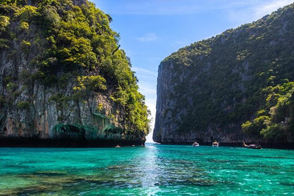 Phi Phi, Khai & Maya: Unforgettable Island Hopping by Speedboat.