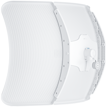 Ubiquiti LTU-XR 5 GHz LTU client that establishes extremely long-distance wireless links with an LTU Rocket serving as its base station.