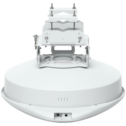 Ubiquiti AF60-XR air fibre 15+ km link range, 5.4 Gbps max. throughput, 5 GHz 800+ Mbps weather-resilient backup radio, (1) GbE and (1) 10G SFP+ port