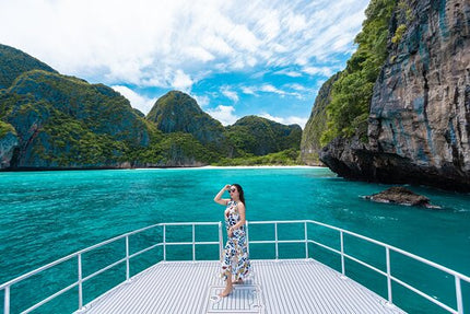 Full-Day Phi Phi and Maiton Islands Tour by Speed Catamaran.
