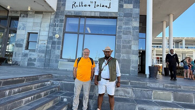 Private Tour Robben Island, Kirstenbosch and wine tasting