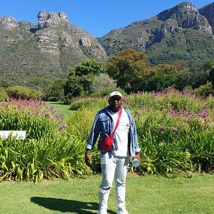 Private Tour Robben Island, Kirstenbosch and wine tasting