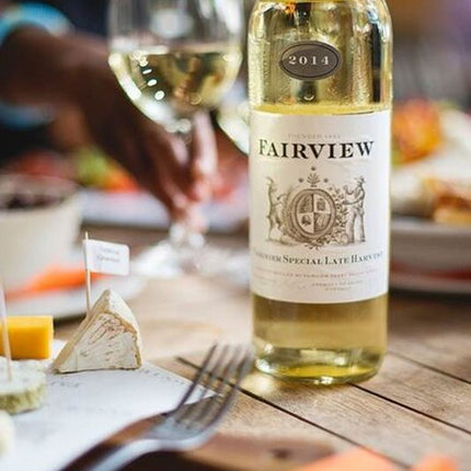 Private Tour of 3 Top Winelands with Wine Tasting from Cape Town