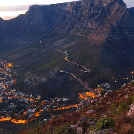 Cape Town by Night: Small-Group Guided City Tour