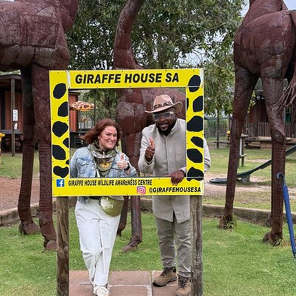 Full day tour: Cheetah outreach, Stellenbosch and Giraffe House