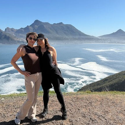 Full day tour: Cheetah outreach, Stellenbosch and Giraffe House