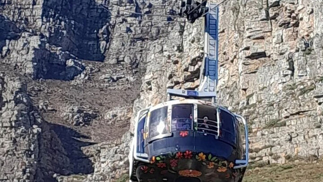 Robben Island, Table Mountain, Wine Tasting at Groot Constantia