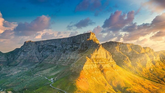 Table Mountain Private Tour and Cable Car Ride