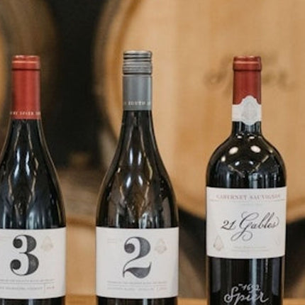 Cape Town: Private 3 Wine Regions Tour + Hotel Transfer