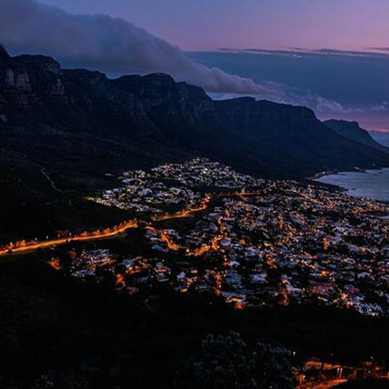 Cape Town by Night: Small-Group Guided City Tour
