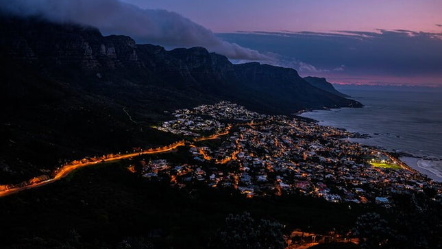 Cape Town by Night: Small-Group Guided City Tour