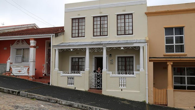 Bo-Kaap and District Six Private Custom Tour with a Meal