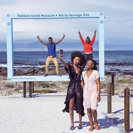 Robben Island Ticket, Kirstenbosch & South African Wine Tasting Small Group Tour