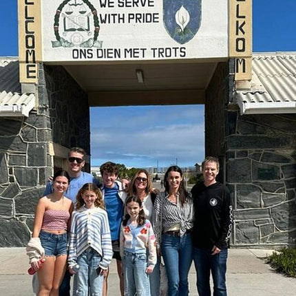 Robben Island, Kirstenbosch Garden, Groot Constantia Private Tour