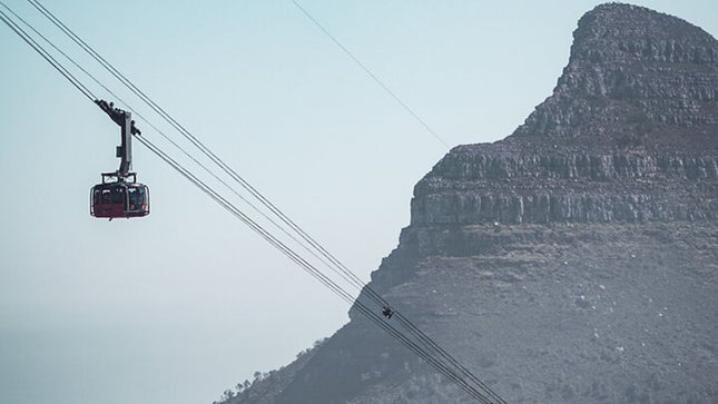 Table Mountain Private Tour and Cable Car Ride