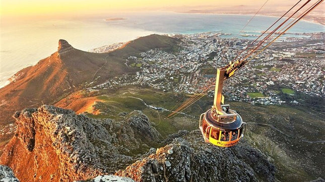 Robben Island, Table Mountain, and City Sights Private Tour